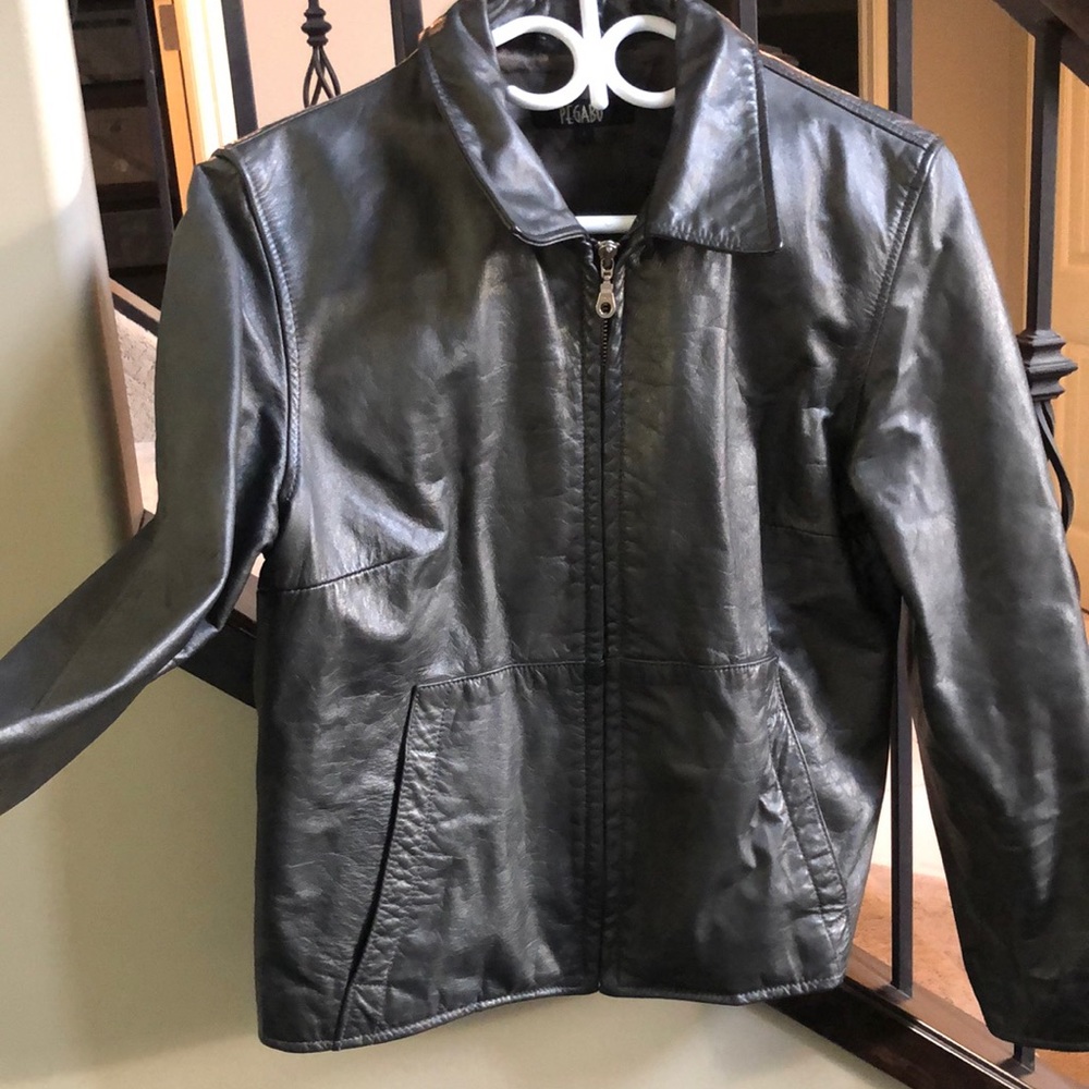 Pegabo leather pewter women’s jacket fits medium